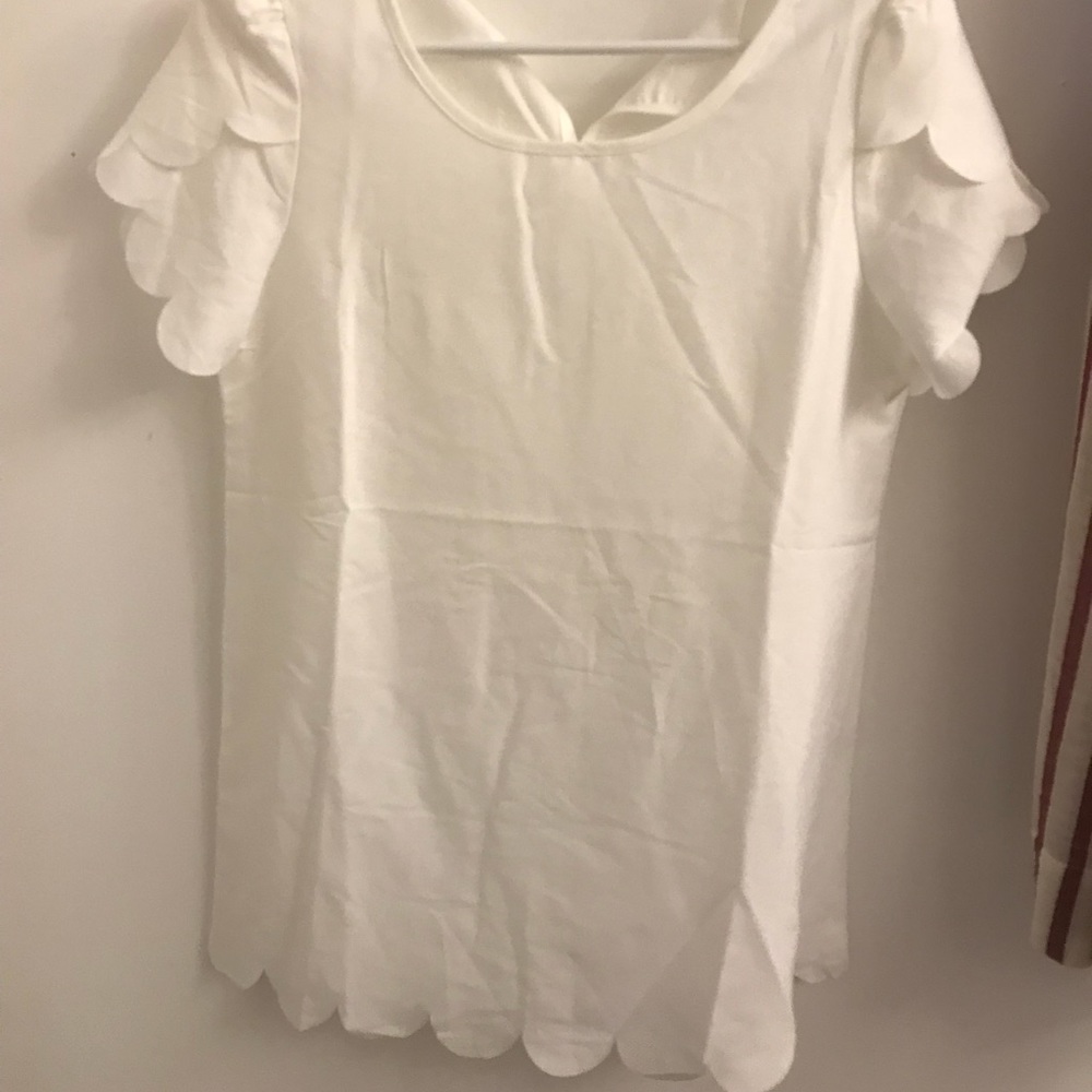 Scalloped shirt